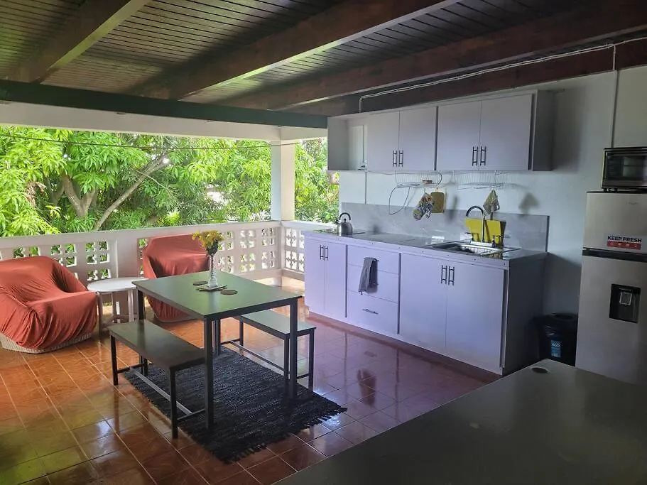 Graeme Hall Park Apartment Крайст-Черч Барбадос